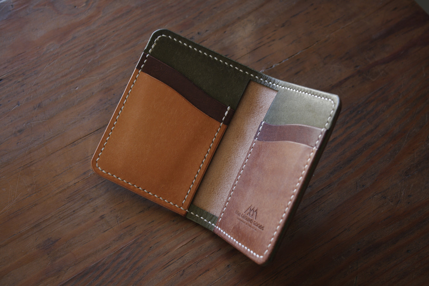 Horizontal Bi-fold